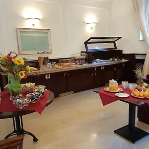 3* Hotel Riviera